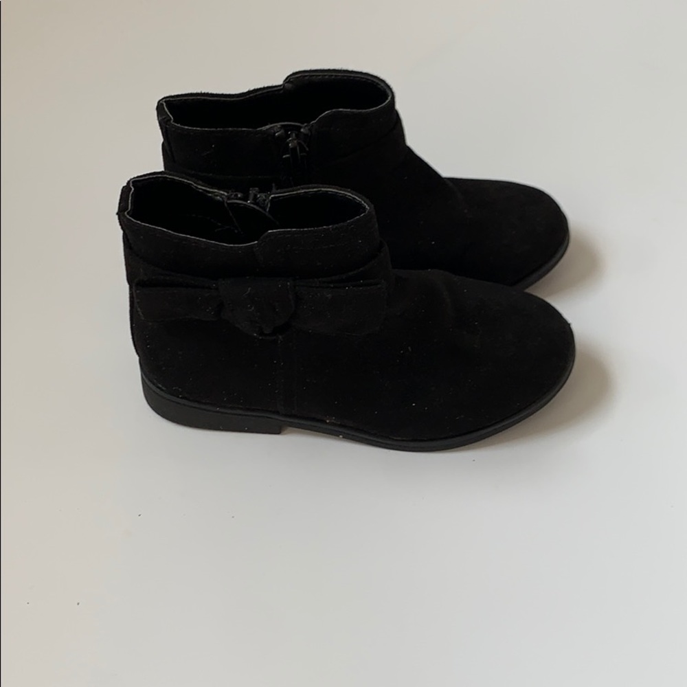 Childrens place black ankle bootie size 9